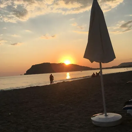 Lägenhet Квартира В Элитном Жк Алании 100М От Пляжа Alanya